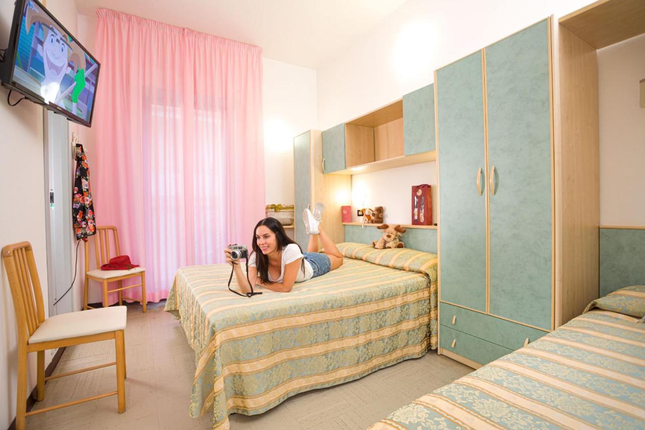Hotel Pineta Bellaria-Igea Marina Exteriér fotografie