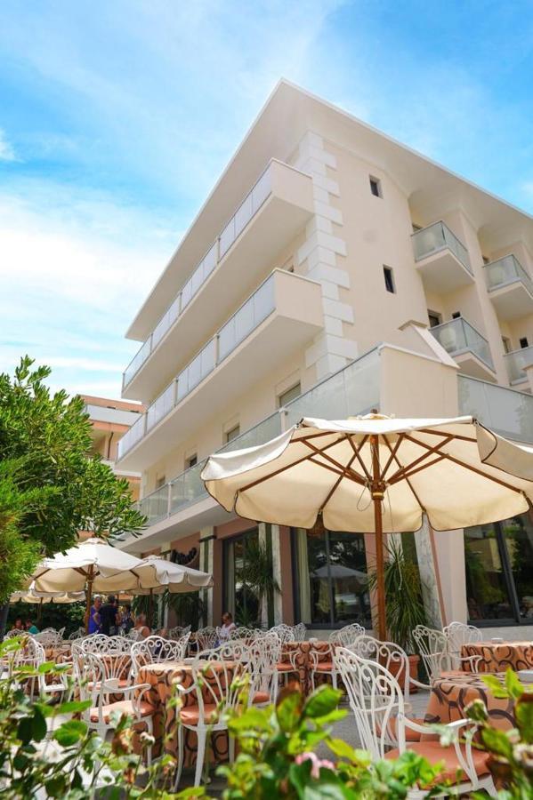 Hotel Pineta Bellaria-Igea Marina Exteriér fotografie