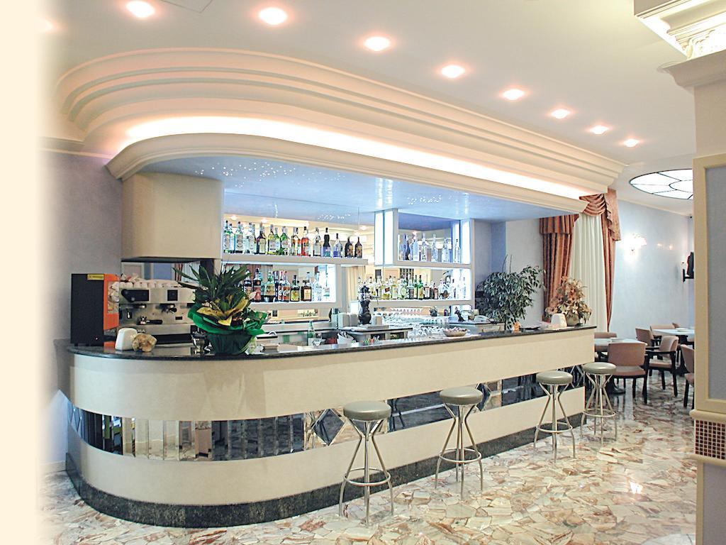Hotel Pineta Bellaria-Igea Marina Exteriér fotografie