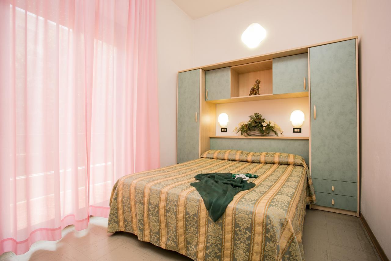 Hotel Pineta Bellaria-Igea Marina Exteriér fotografie
