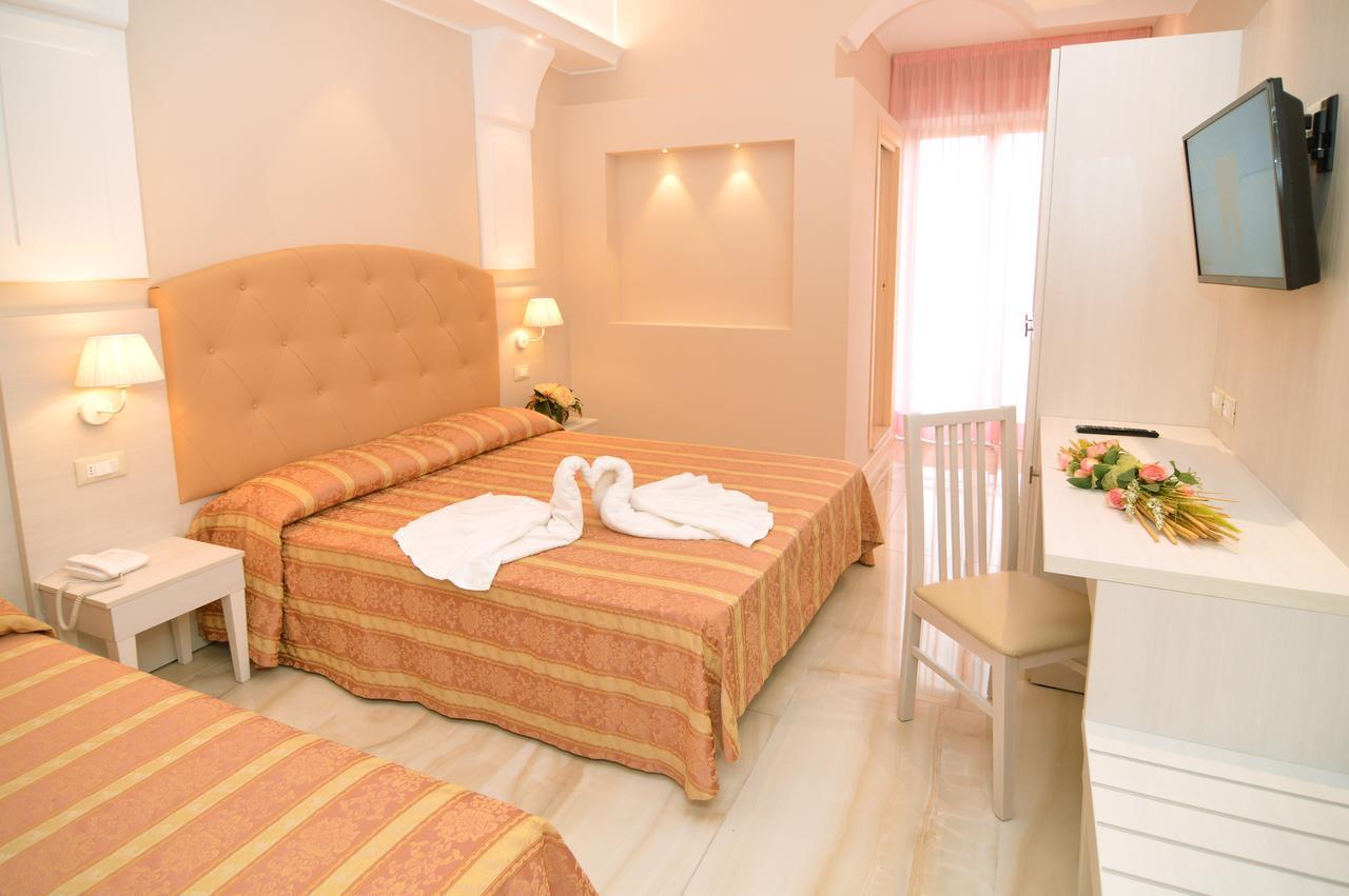 Hotel Pineta Bellaria-Igea Marina Exteriér fotografie